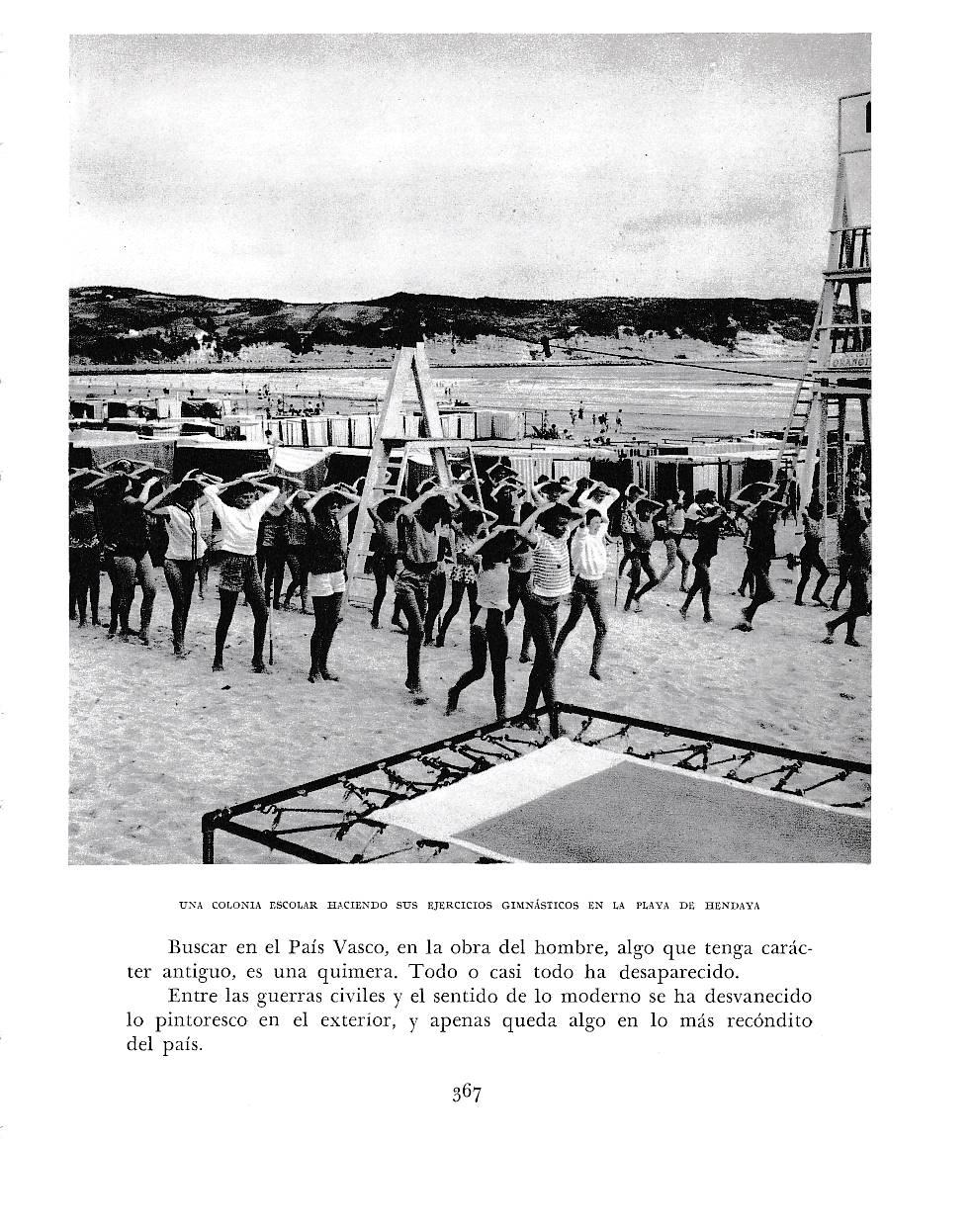 LAMINA 6247: Colonia escolar en la playa de Hendaya
