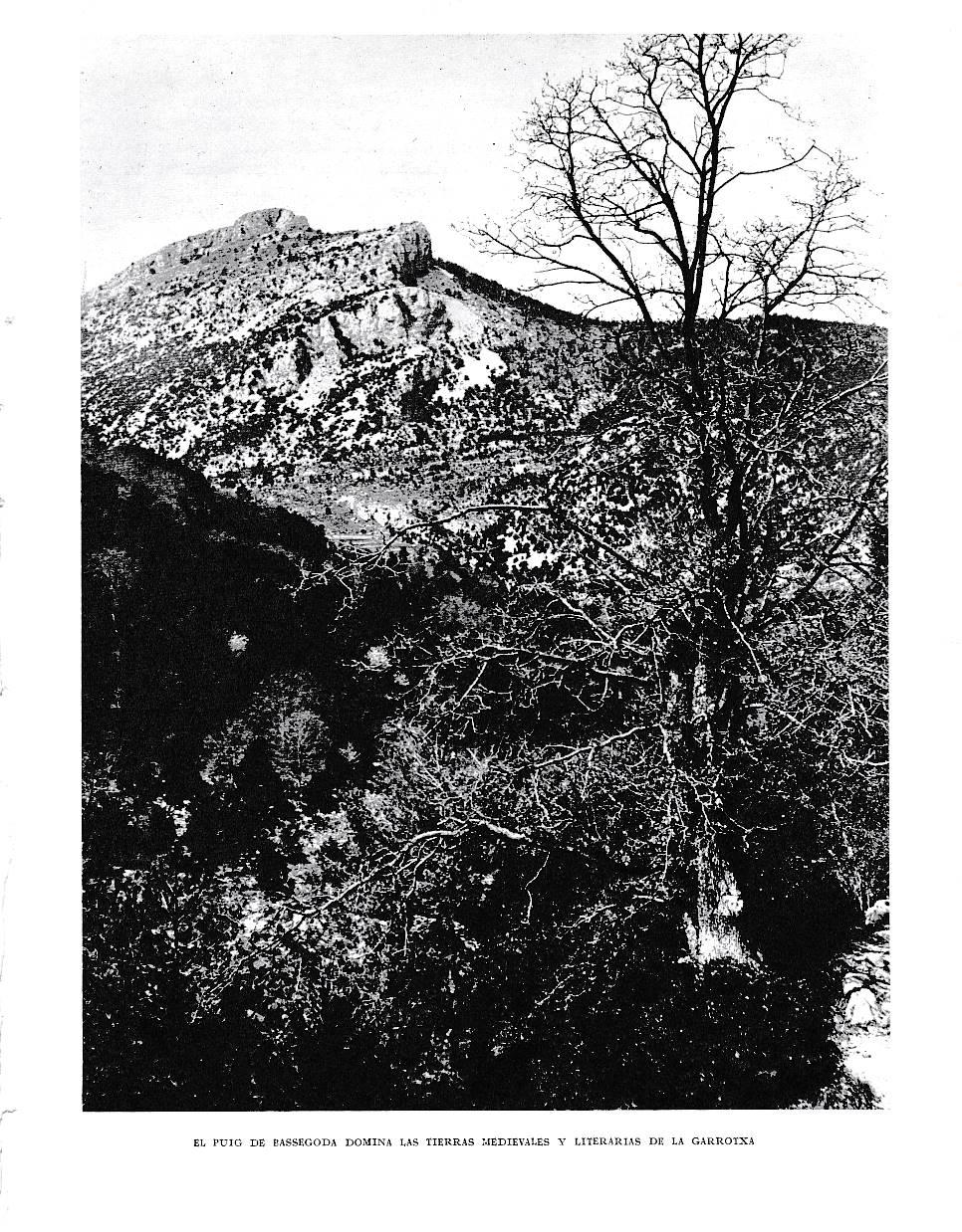 LAMINA 6363: El Puig de Bassegoda en La Garrotxa