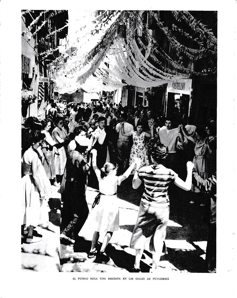 LAMINA 6401: Sardana en las calles de Puigcerda