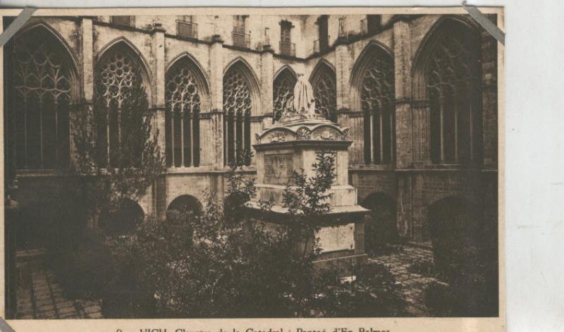 Postal 010272: Vich: claustre de la catedral i Panteon de Balmes