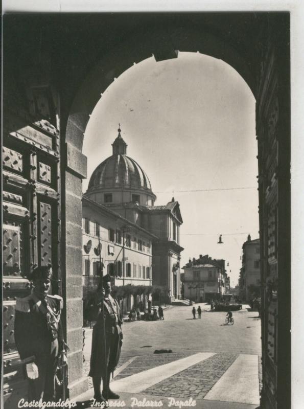 Postal 008928: Entrada Palacio Papal en Castelgandolfo, Italia