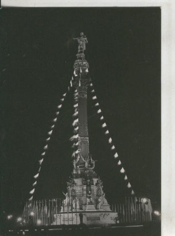 Postal 010479:  Vista nocturna Monumento a Colon en Barcelona