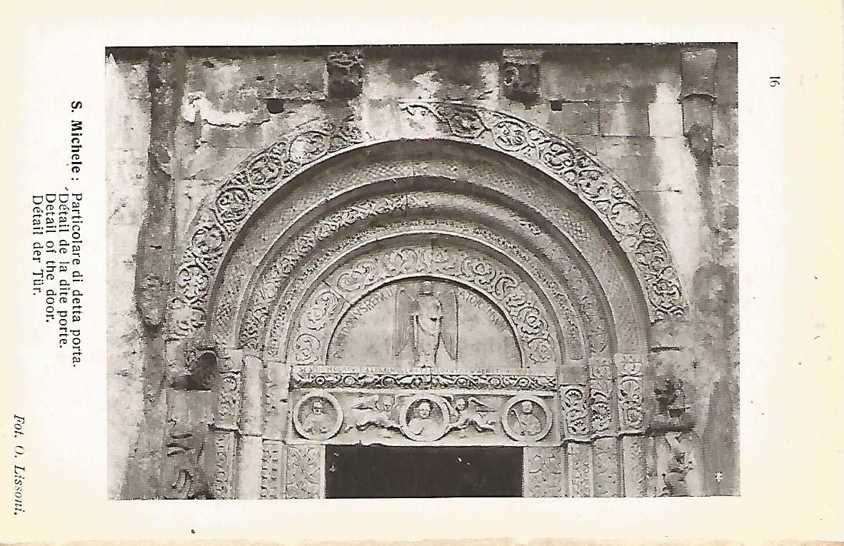 Lamina 651:  PAVIA. Iglesia de San Miguel. Detalle de la puerta
