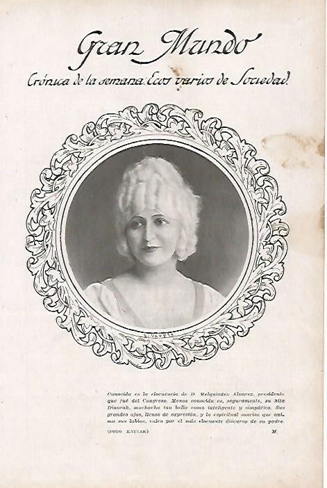 LAMINA BLANCO Y NEGRO 7792: Dinorah Alvarez hija del presidente del Congreso