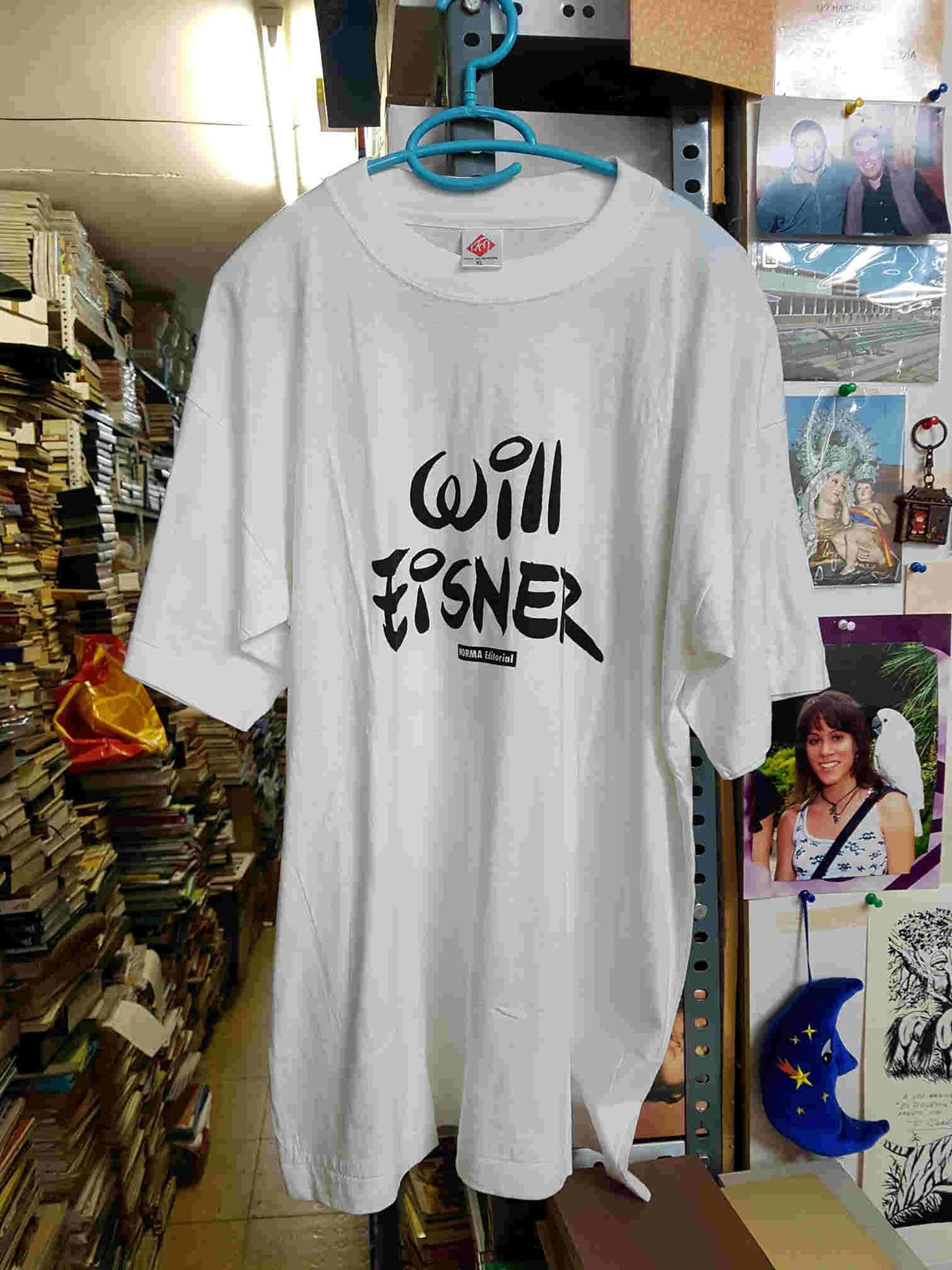 Camiseta Will Eisner de Norma Editorial. Talla XL