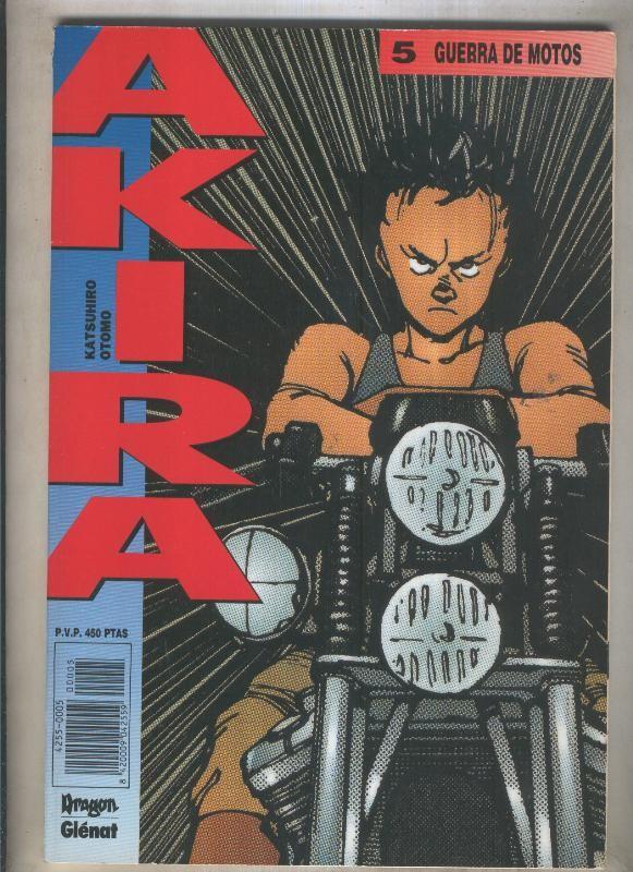 Akira numero 05 (numerado 3 en interior cubierta)