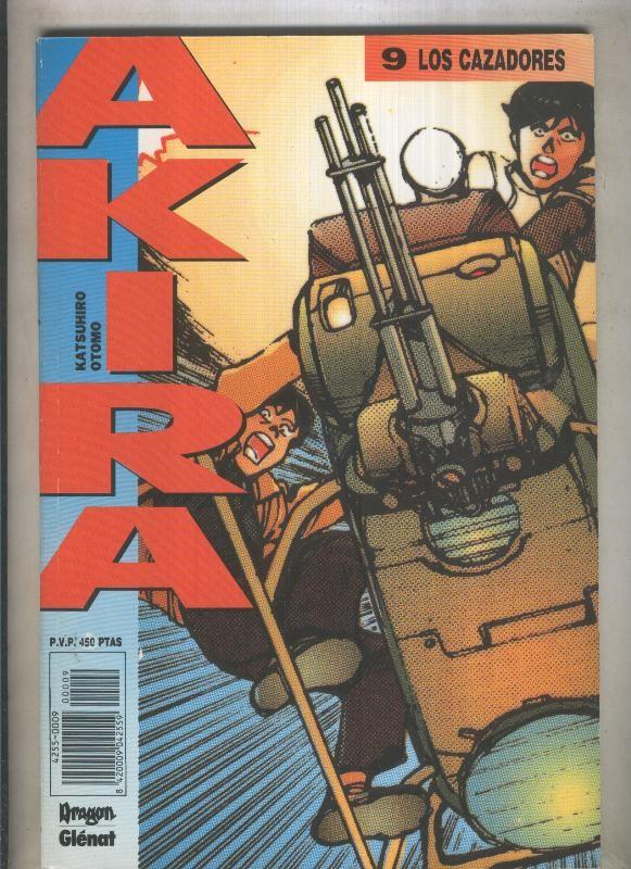Akira numero 09 (numerado 3 en interior cubierta)