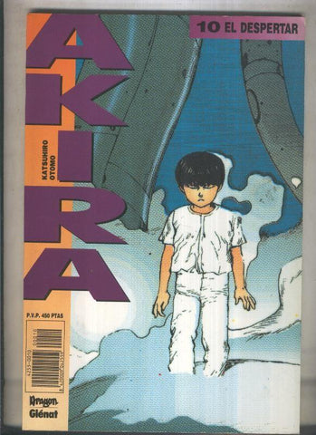Akira numero 10 (numerado 3 en interior cubierta)