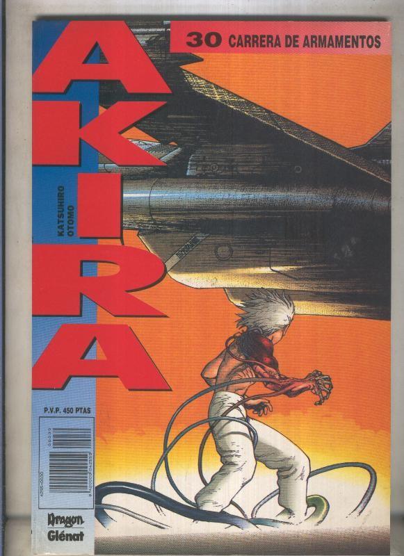 Akira numero 30 (numerado 1 en interior cubierta)