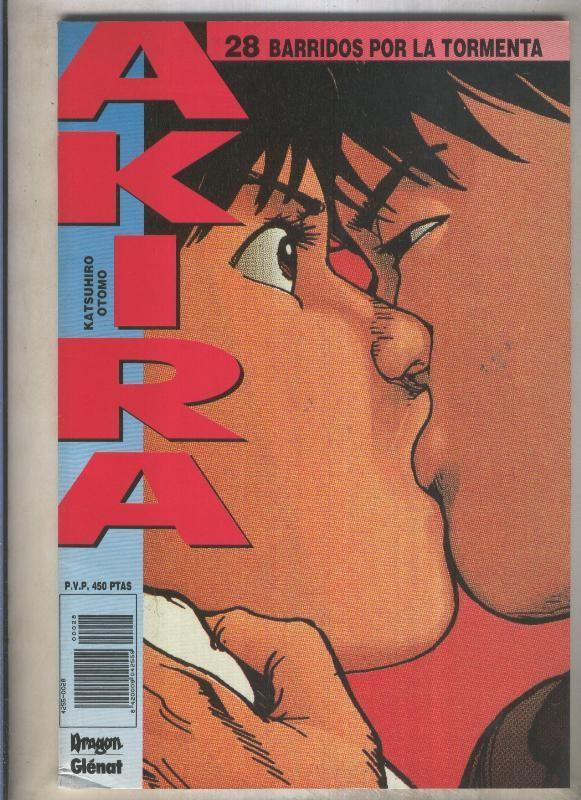 Akira numero 28 (numerado 3 en interior cubierta)