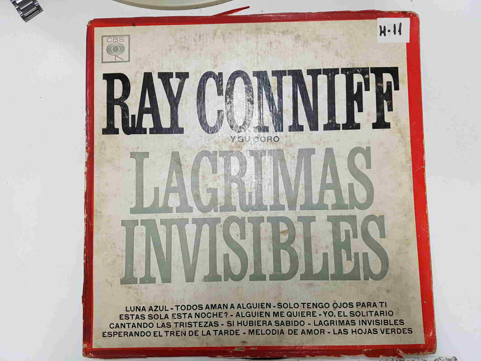 LP: Ray Conif y su coro Lagrimas Invisibles. Mal estado tanto cubierta exterior como interior