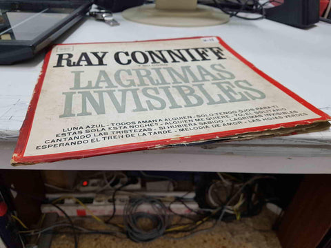 LP: Ray Conif y su coro Lagrimas Invisibles. Mal estado tanto cubierta exterior como interior