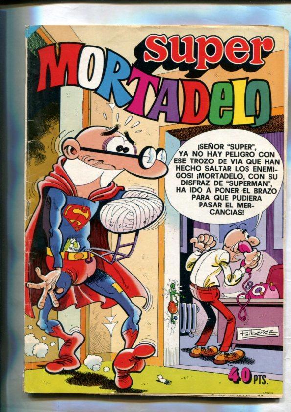 Super Mortadelo numero 089: El teniente Marlo: Robo misterioso - poster The Beatles