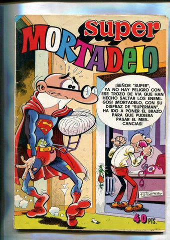 Super Mortadelo numero 089: El teniente Marlo: Robo misterioso - poster The Beatles