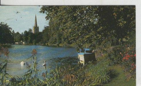 Postal 008462: Stratford-Upon-Avon: Shakespeare avon and Holy Trinity Church