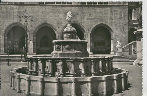 Postal 010000: Fontana Piazza Cavour de Rimini
