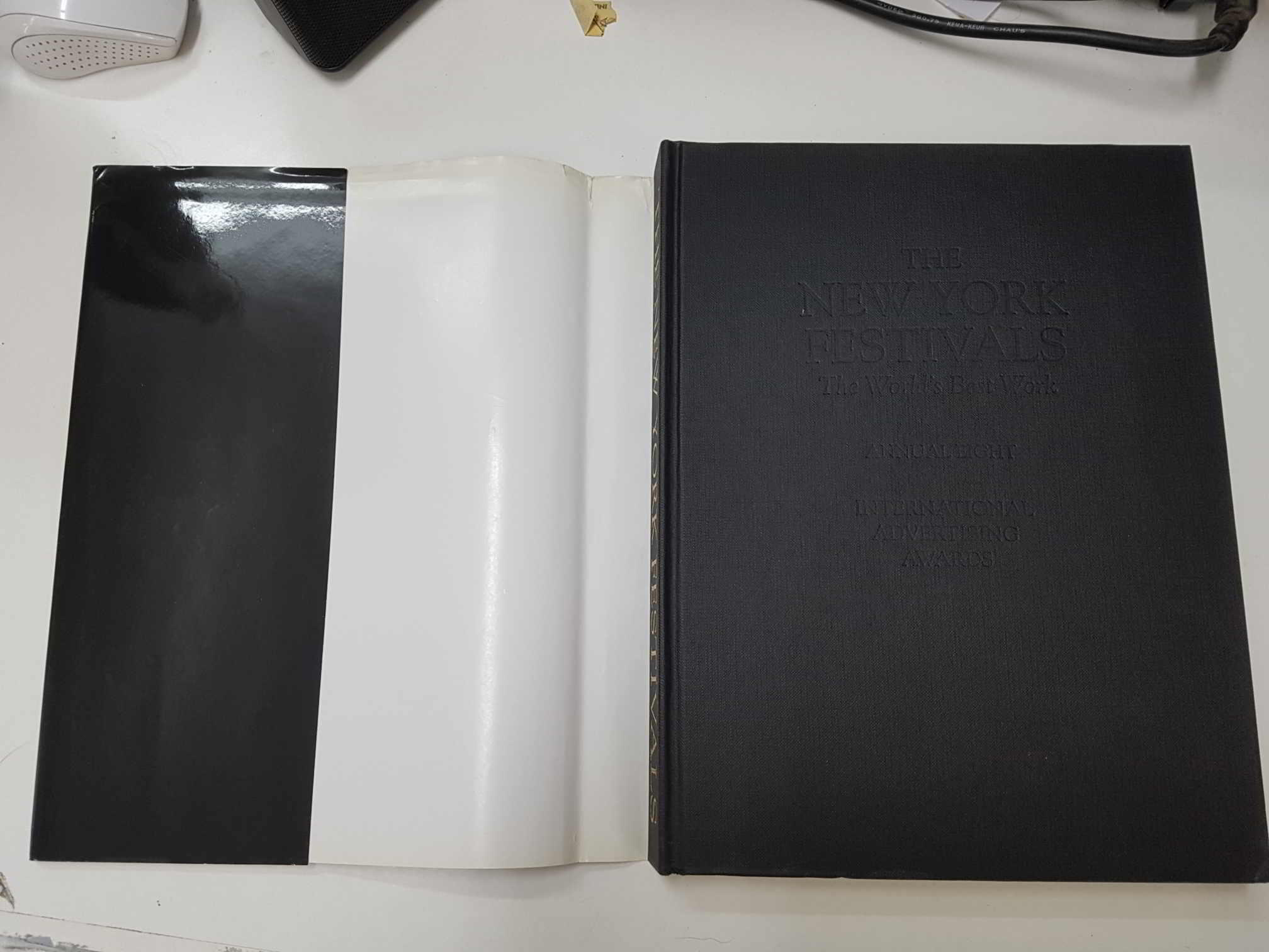 Libro: Annual Eight, The New York Festivals. International Advertising Awards