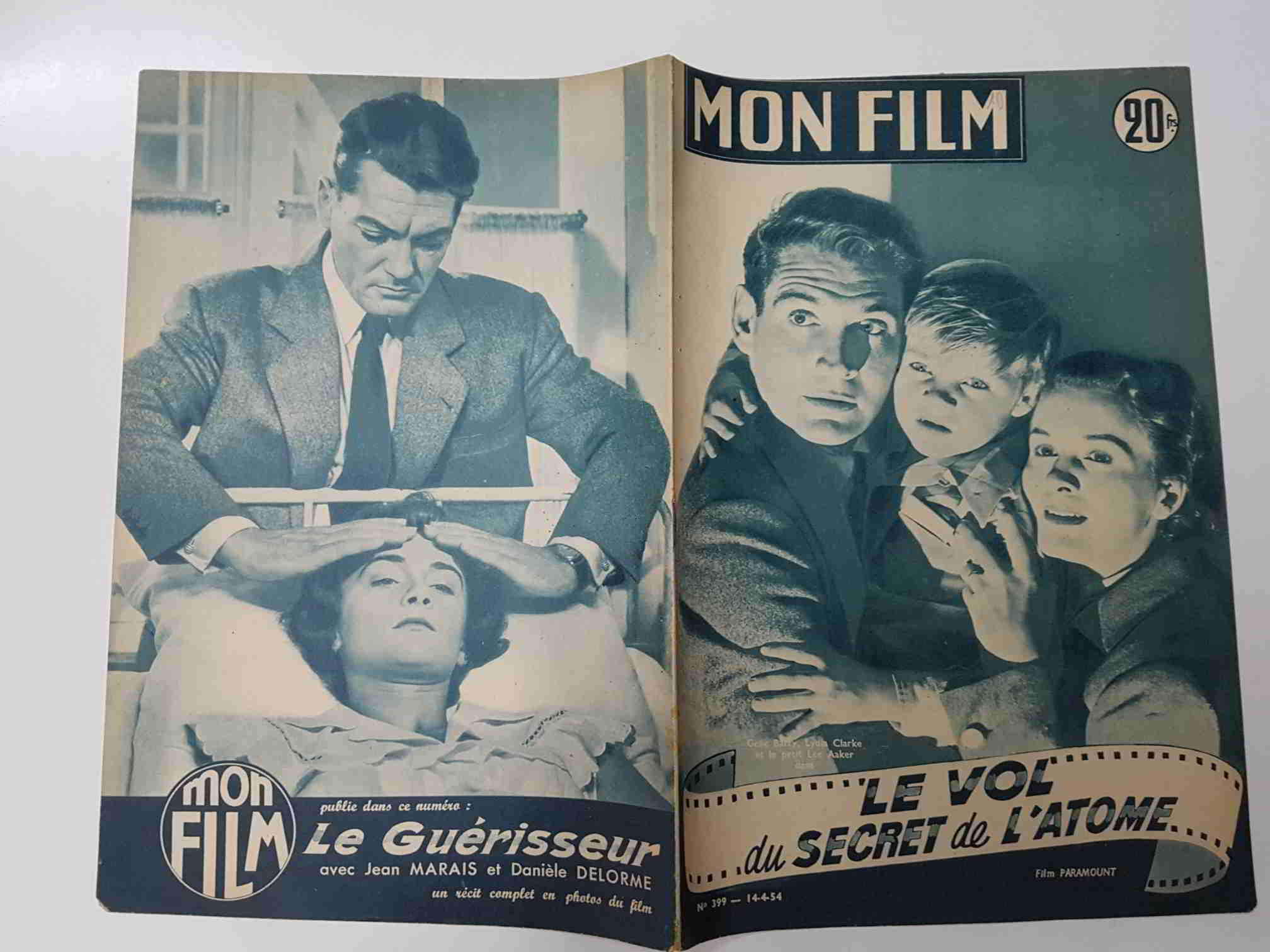 Revista: Mon Film num 399, 14-4-54. Le vol du secret de latome. Gene Barry, Lydia Clarke et le petit Lee Aaker