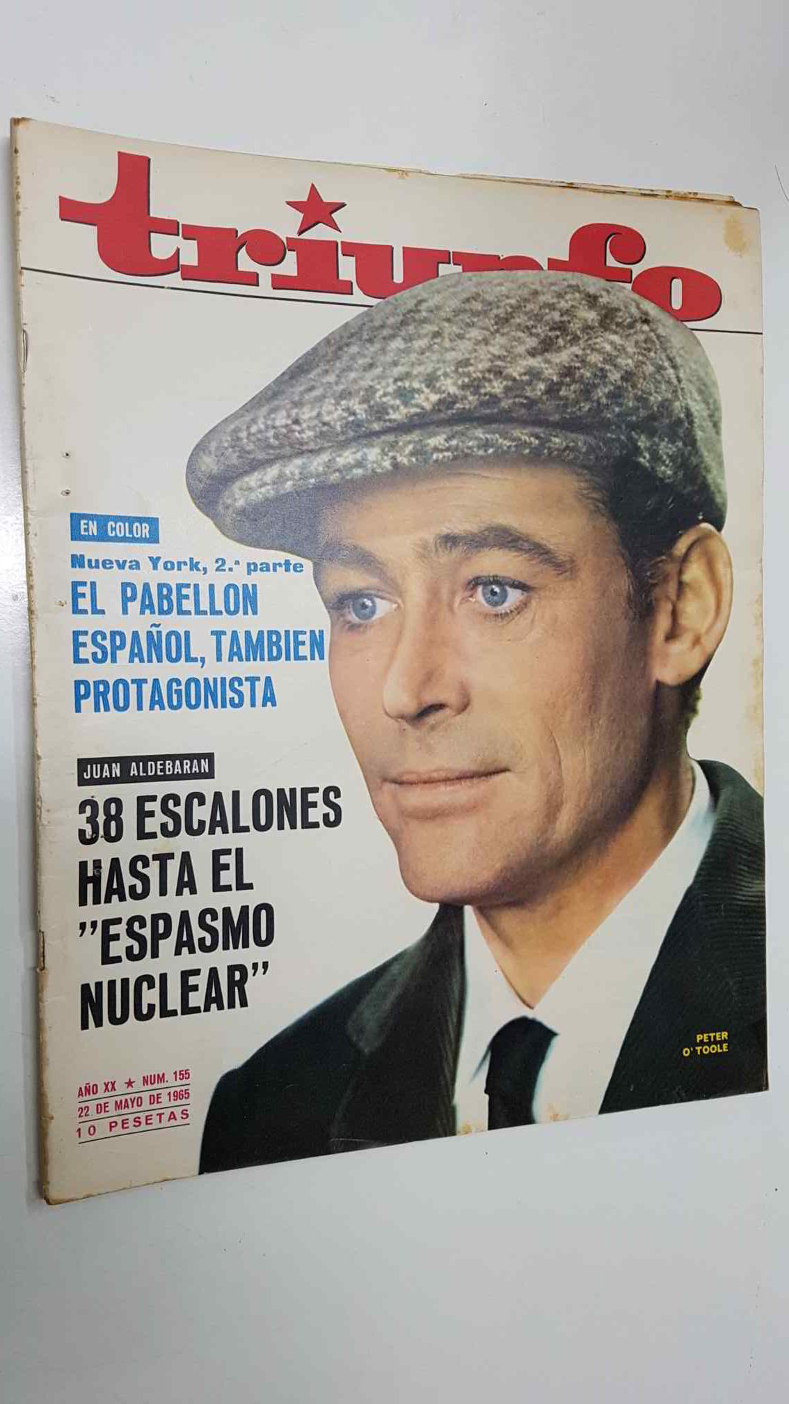 Revista Triunfo año XX num 155 (22-5-65) - Portada: Peter O toole. 38 escalones hasta el espasmo nuclear