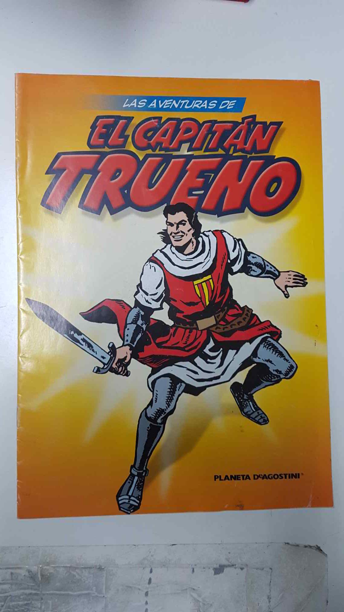 Folleto publicitario: de Las Aventuras de El Capitan Trueno en edicion especial de Planeta DeAgostini