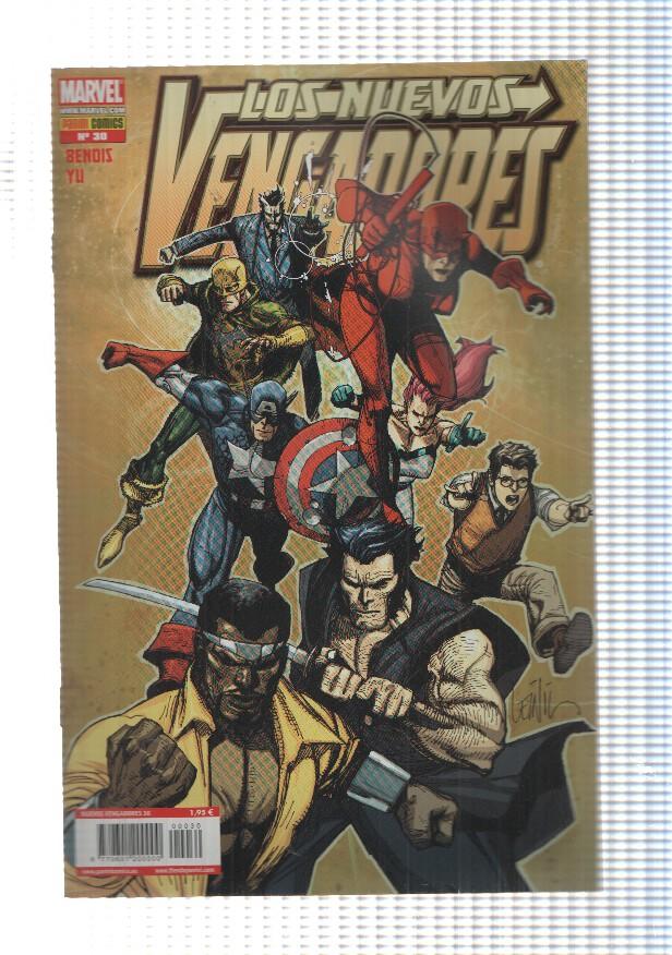 Los Nuevos Vengadores num. 30 año 3 (2008). La confianza parte 3. Bendis-Yu