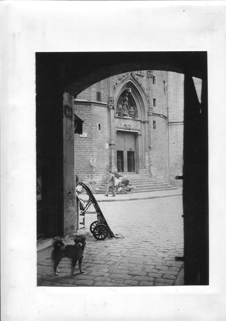 50 racons de Barcelona lamina 09: Santa Maria del Mar