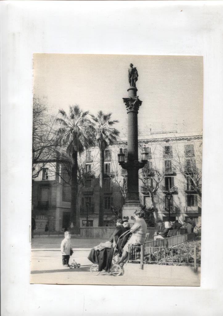 50 racons de Barcelona lamina 17: Plaza de Medinaceli