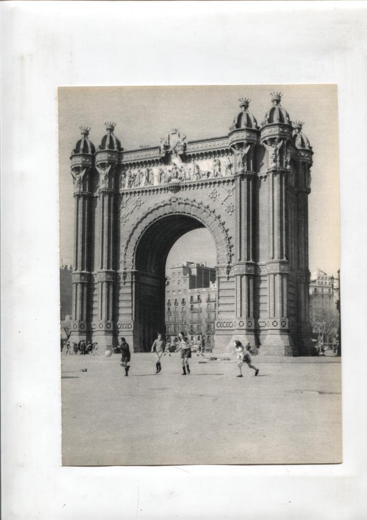 50 racons de Barcelona lamina 36: Arco del Triunfo