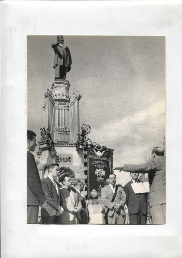 50 racons de Barcelona lamina 39: Monumento a Clave