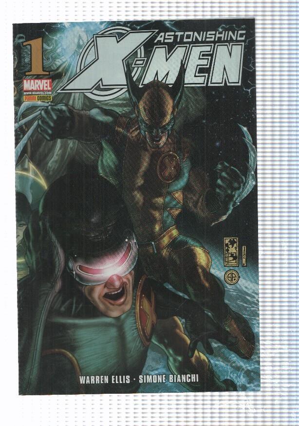 Panini: Astonishing X-Men vol. 3 num 01. Libro de bocetos en las ultimas paginas