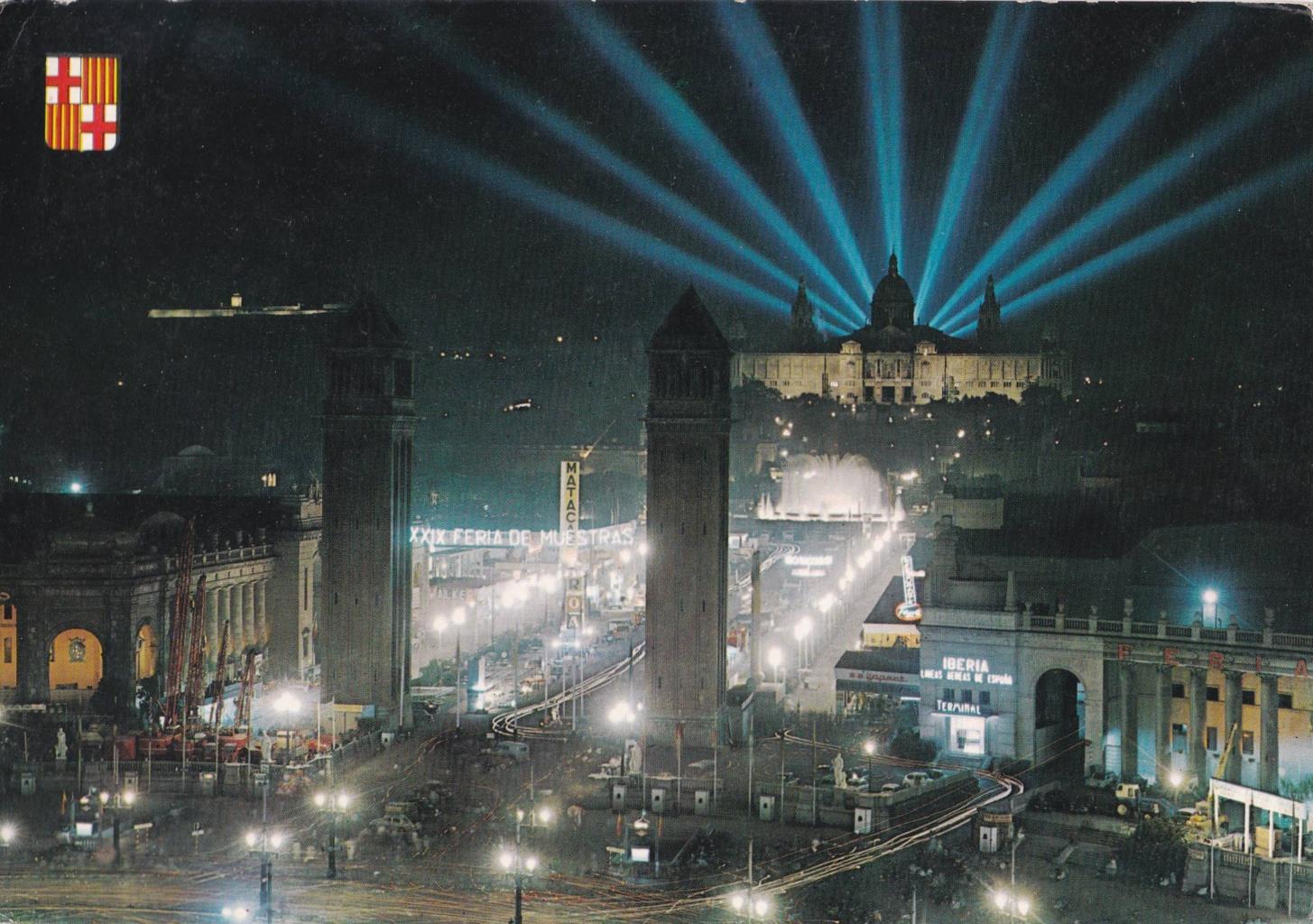 POSTAL B13231: BARCELONA. VISTA AEREA NOCTURNA MONJUIC