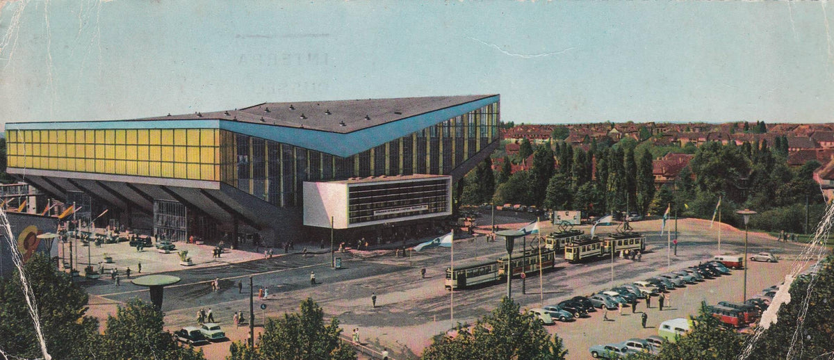 POSTAL B13182: PALACIO DE DEPORTES BUNSEN. ALEMANIA