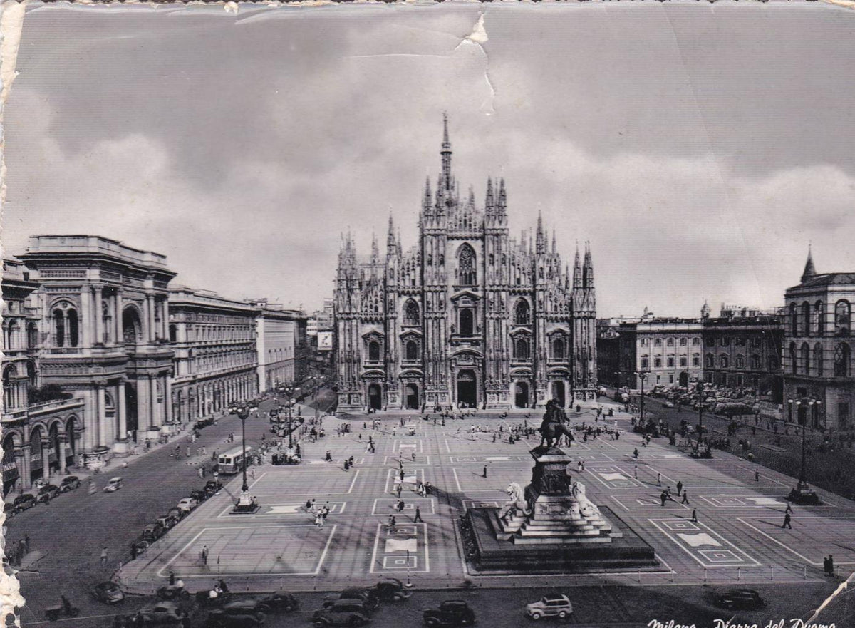POSTAL B13186: MILAN. IL DUOMO. BLANCO Y NEGRO