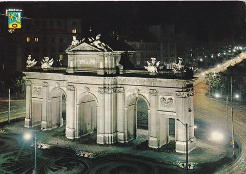 POSTAL B13238: MADRID. PUERTA DE ALCALA. VISTA NOCTURNA