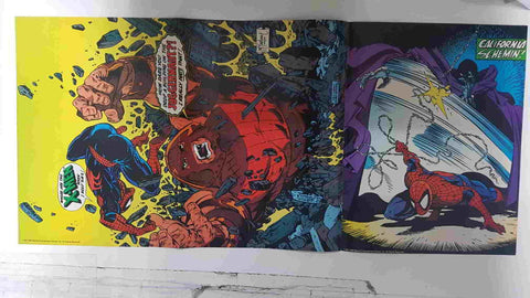 Poster doble: Spiderman y Juggernaut (McFarlane) - Hulk Gris y Spiderman. Procede de The Marvel Poster Book vol 1 num 1