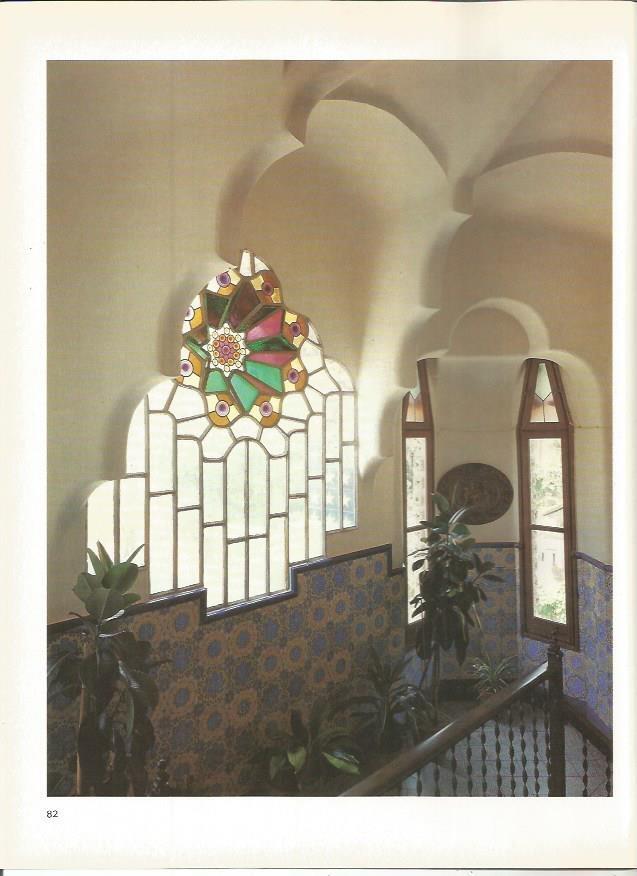 LAMINA 18943: Ventanas de Bellesguard