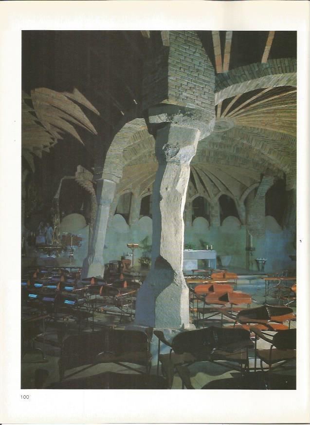 LAMINA 18952: Detalle de la iglesia de la Colonia Guell