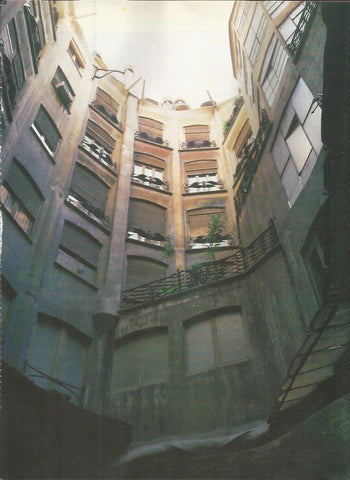 LAMINA 18966: Vestibulo de la Casa Mila - La Pedrera