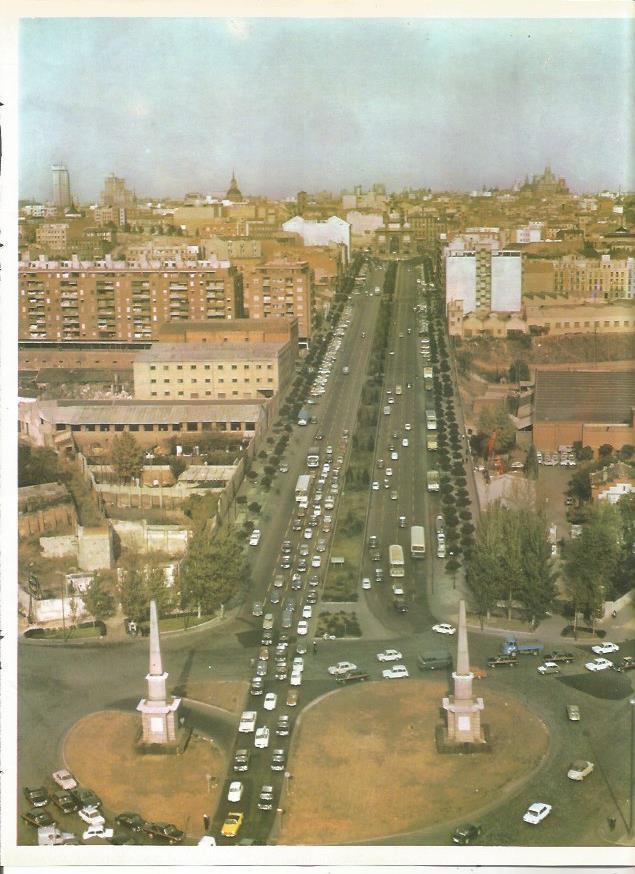 LAMINA 20277: Vista aerea de la calle Toledo