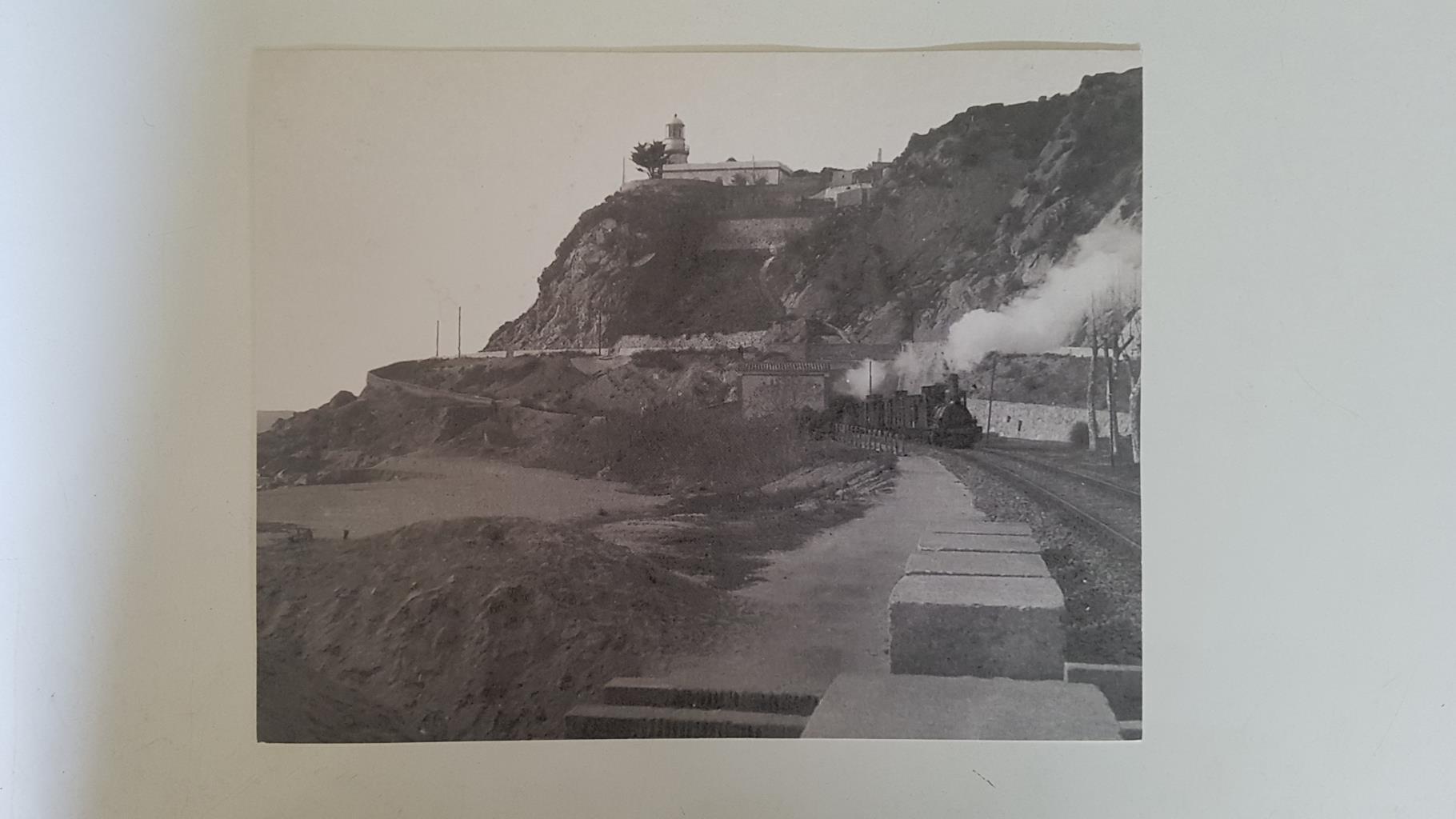 Foto facsimil del faro de Calella (Barcelona)