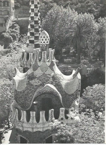 LAMINA 20679: Tejados del Parque Guell. Barcelona