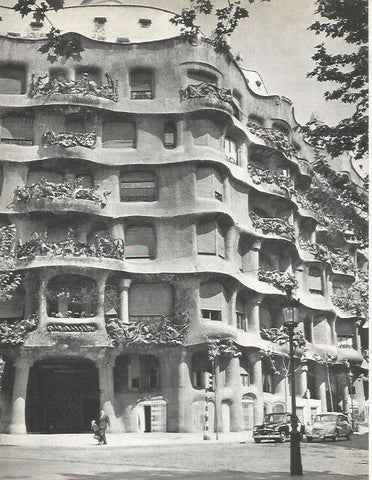 LAMINA 20765: La Pedrera en Barcelona