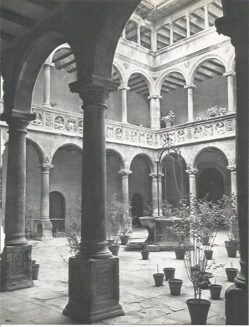 LAMINA 20752: Patio del Colegio de San Lucas en Tortosa