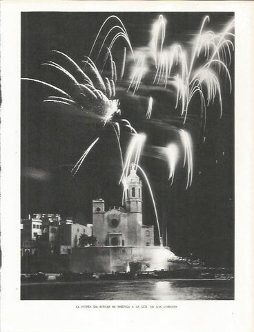 LAMINA 21746: Fuegos artificiales en Sitges