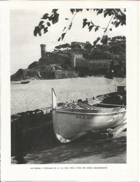 LAMINA 21571: Playa y castillo de Tossa de Mar