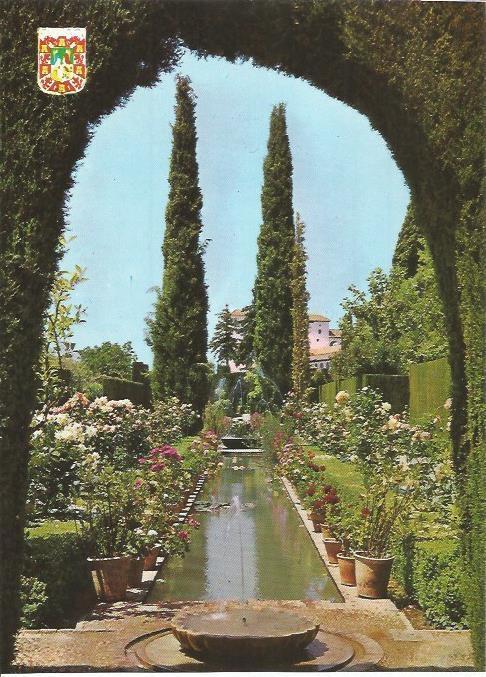 LAMINA 22606: Jardines Bajos del Generalife de Granada