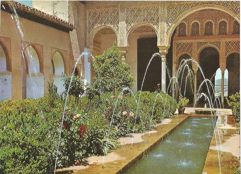 LAMINA 22604: Surtidores del Patio de la Acequia, Granada
