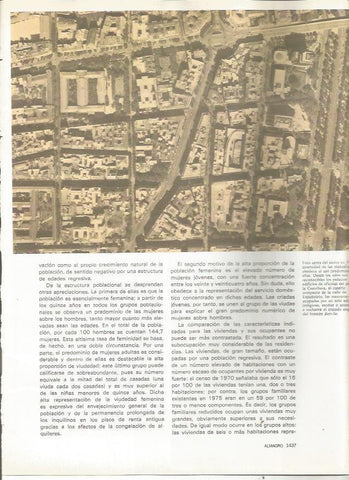 LAMINA 23567: Foto aerea del barrio de Almagro de Madrid en 1978