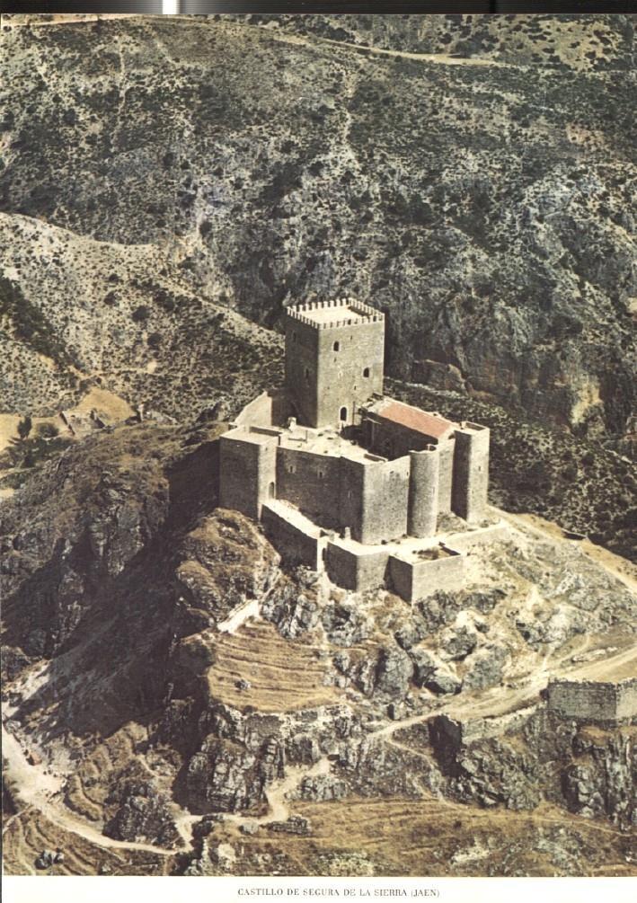 Lamina Castillos de España: Castillo de Segura de la Sierra (Jaen)