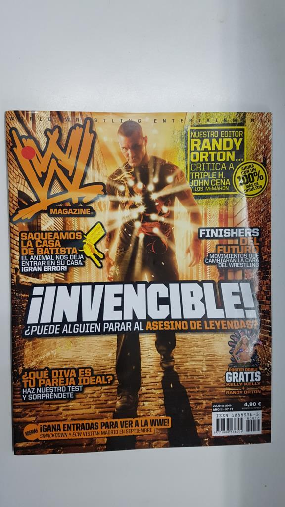 Revista lucha libre: WWE Magazine año II num 17, julio 2009. Poster doble gratis de Kelly Kelly + Randy Orton